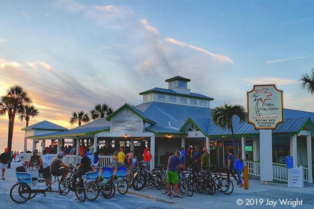 Palm Pavilion is a popular restaurant in Clearwater Beach right by the water