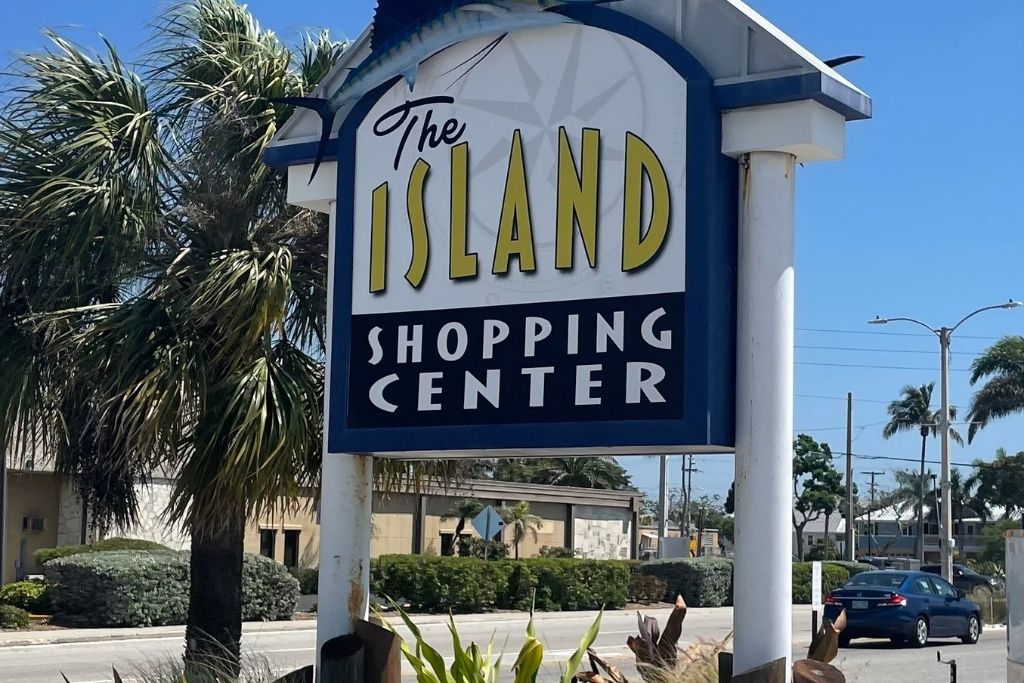 Anna Maria Island is a good place for shopping and has several areas to shop