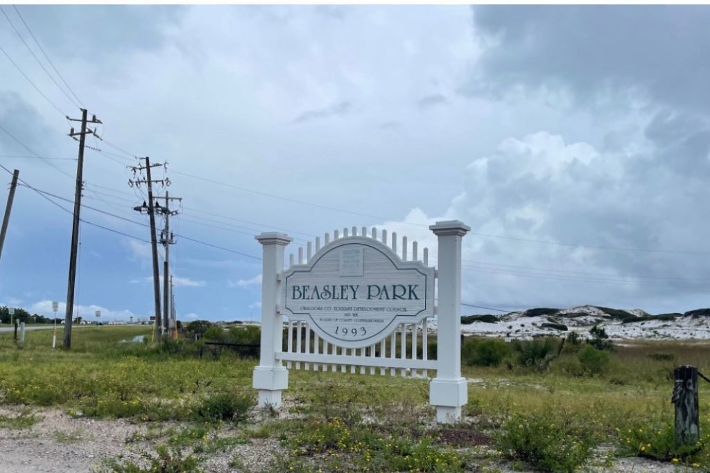 Just across the highway from Gulf Islands National Seashore is Beasley Park, complete with picnic areas and a beach