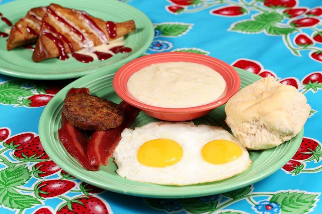  If you are an all day breakfast fanatic, the Flying Biscuit Cafe is the place you must go.