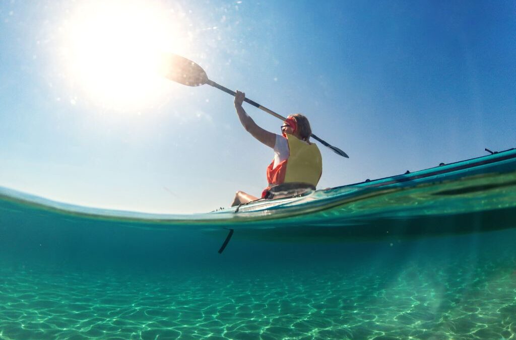 There are many great clear kayaking tours in Florida throughout all the regions of the state