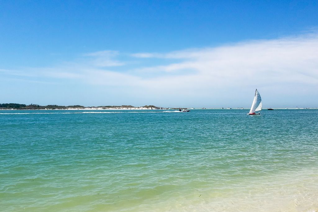 shell island tour near me