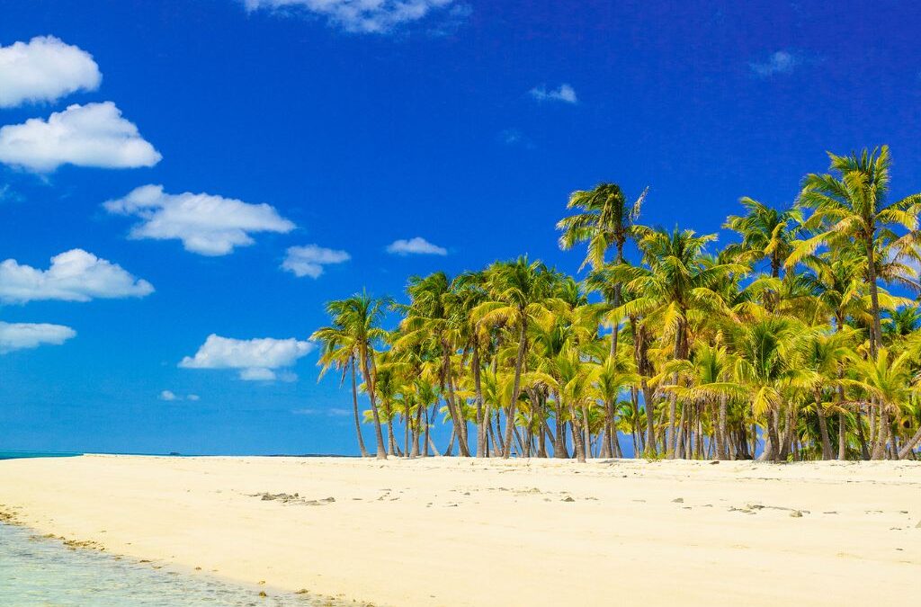 11 Best Exuma Beaches In The Bahamas (2022)!