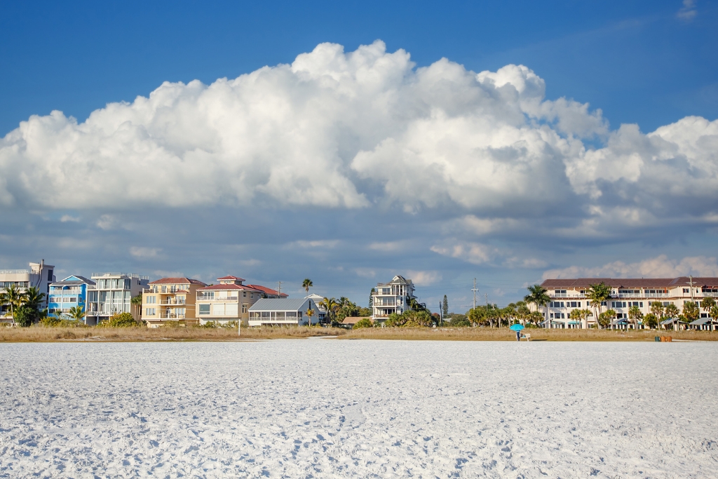 This beautiful beach off the coast of Sarasota features 100 acres of land to explore and relax on as you enjoy Florida's sunny skies.