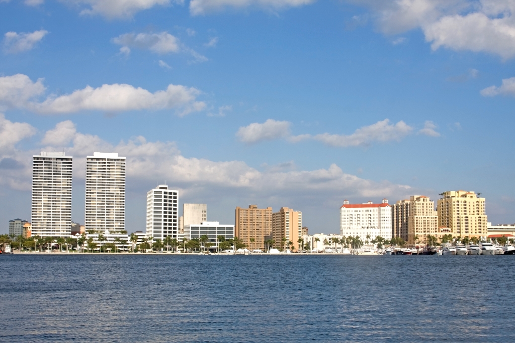 panoramic scene of the buildings and city of West Palm Beach FL