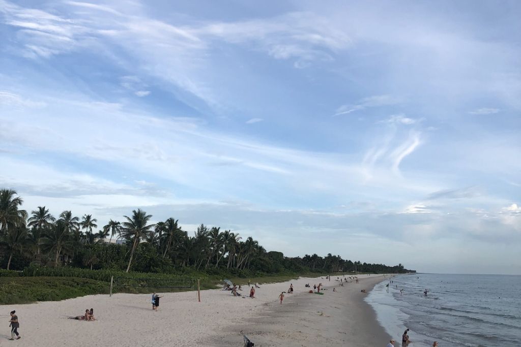 Visiting the Naples Pier and beach