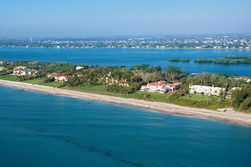 aerial view of Vero Beach in Florida